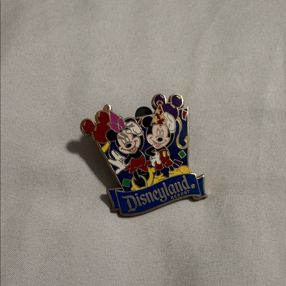 Minnie & Mickey Disneyland Resort Pin